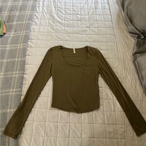 BE COOL Olive Green Long Sleeve Top